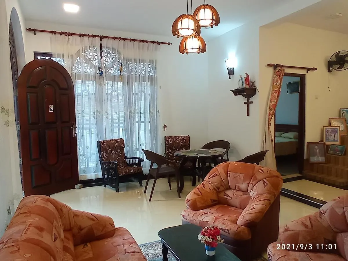 Arusha Guest House Negombo